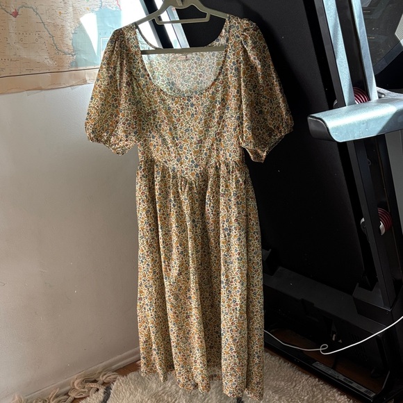 Doen Abrielle in Liberty - Picture 5 of 17